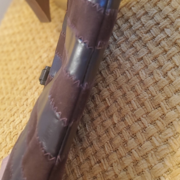 Clutch - Picture 8 of 12